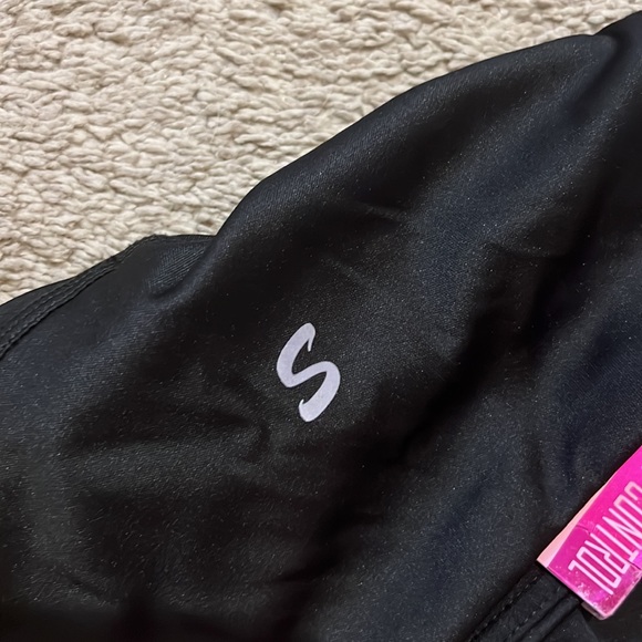 Shosho Size Small Leggings - Picture 5 of 5